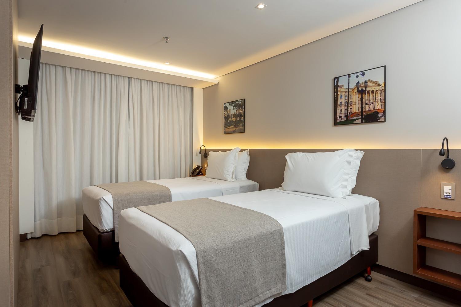 Hotel Roochelle Convention By Nobile Curitiba Exterior photo